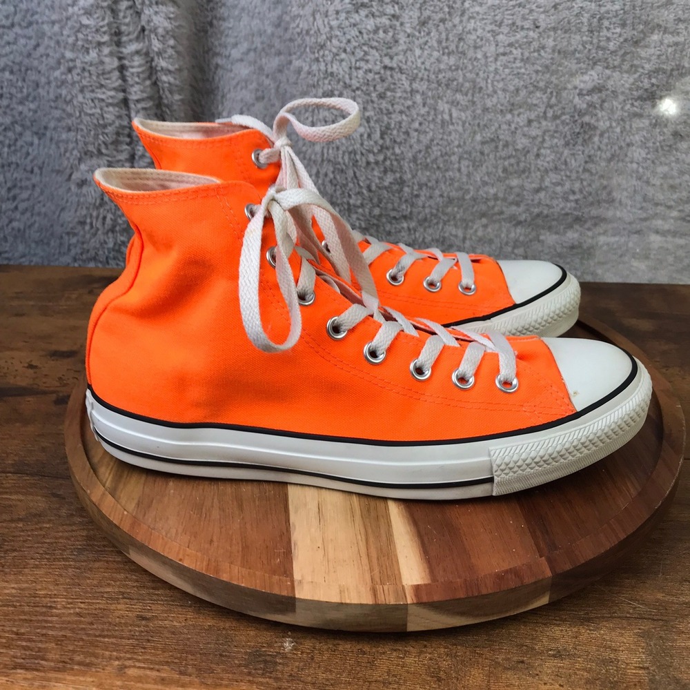 Converse Chuck Taylor All Star Classic High Top M 8 W 10 Neon Orange Sneakers